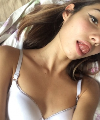 Нина, 22 года